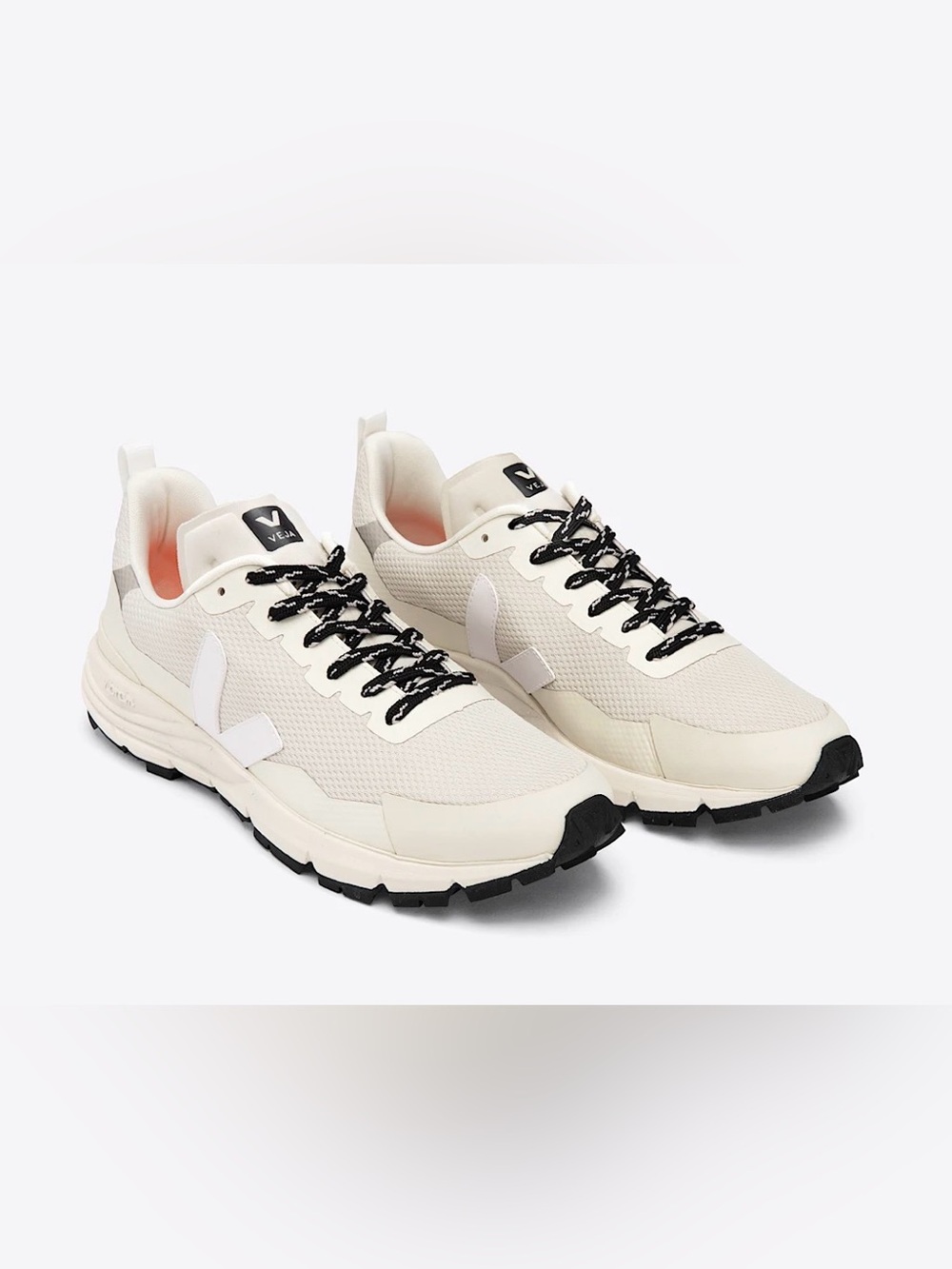 Veja Women’s Dekkan Alveomesh Sneakers in Natural White
